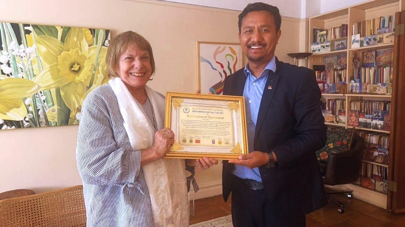 Tsering Chomphel, along with Vice President Tashi TargyalAmbassador Mr. Mumin Chen-12